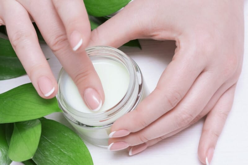 Unlocking the Power of Vegan Hand Cream: The Best Solutions for Very Dry Hands”