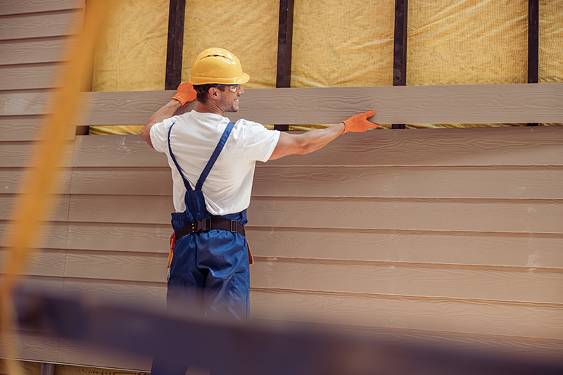 Comprehensive Guide to Calgary Siding Repair Services