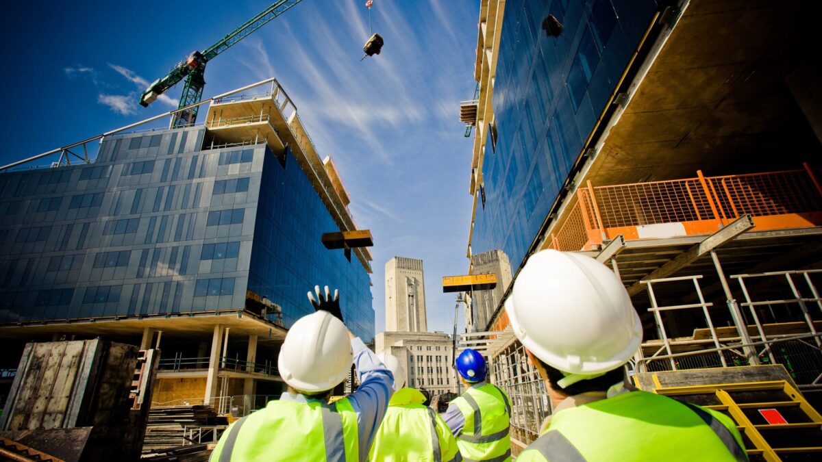 What to Look for in a Reliable Building Contractor