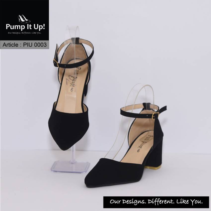 Buy heels online in Pakistan