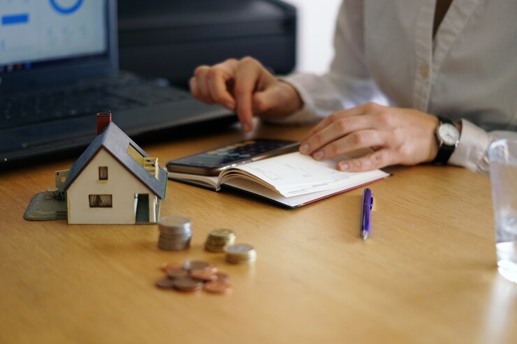 How to Refinance Your Mortgage to Lower Your Monthly Payments