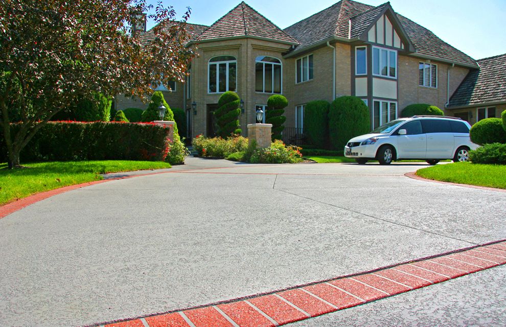 How Expert Concrete Driveway Installation Saves Money