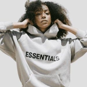 Essentials-Hoodie