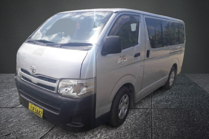 Van Rental in Fiji: The Best Way to Explore with Family or Friends