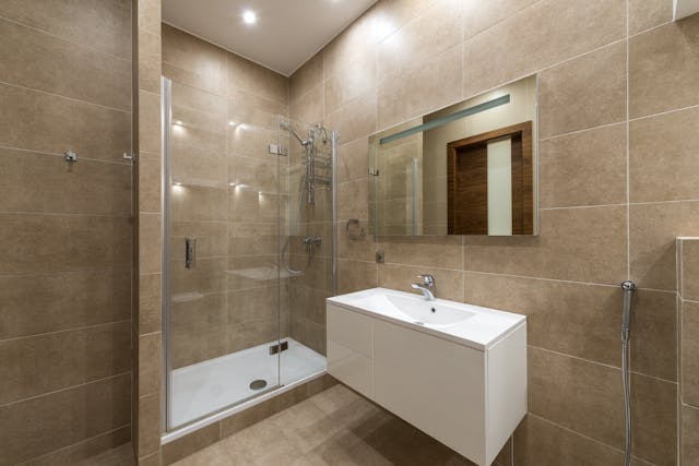 Revitalize Your Bathroom with a Professional Bathroom Renovation Company