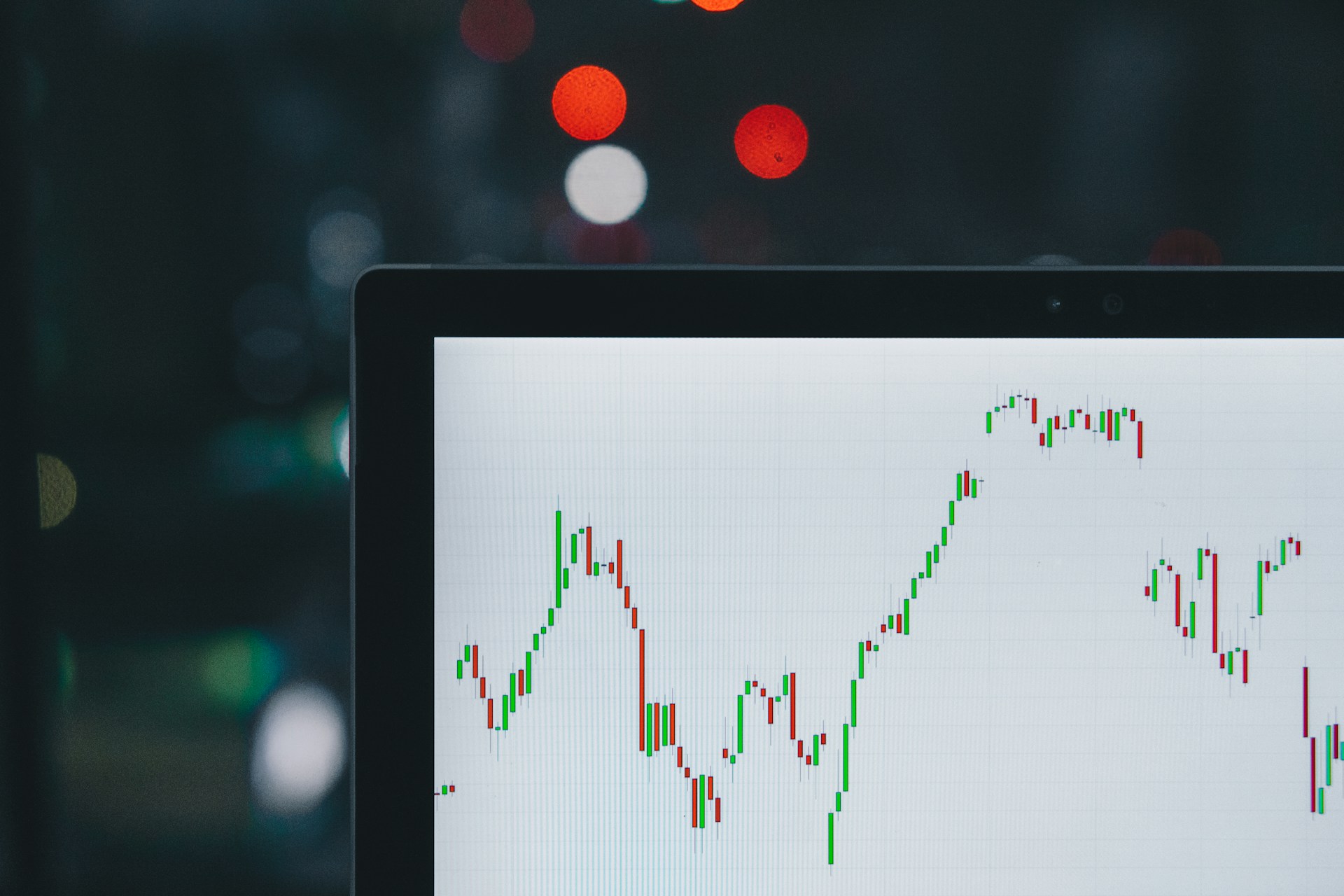 8 Benefits of Algorithmic Trading in Index Markets