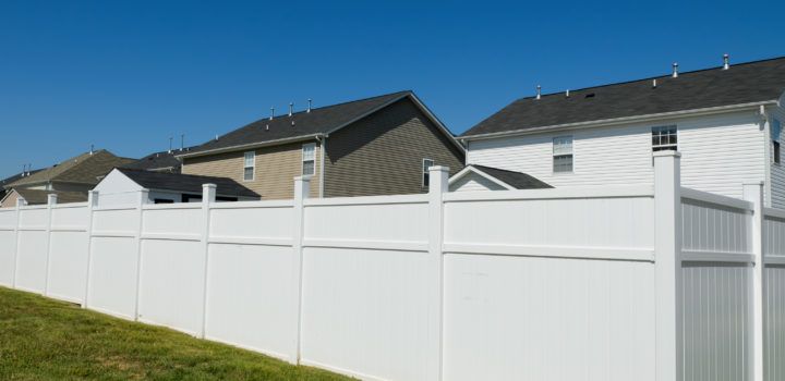 residential fencing contractor