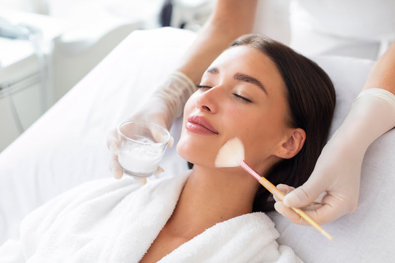 Chemical Peels Cost in Dubai