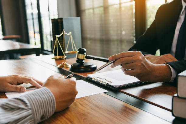 How Montreal’s Legal Elite Craft Tailored Strategies for High-Stakes Success
