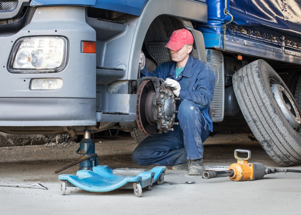 commercial truck repair services in Kenduskeag ME