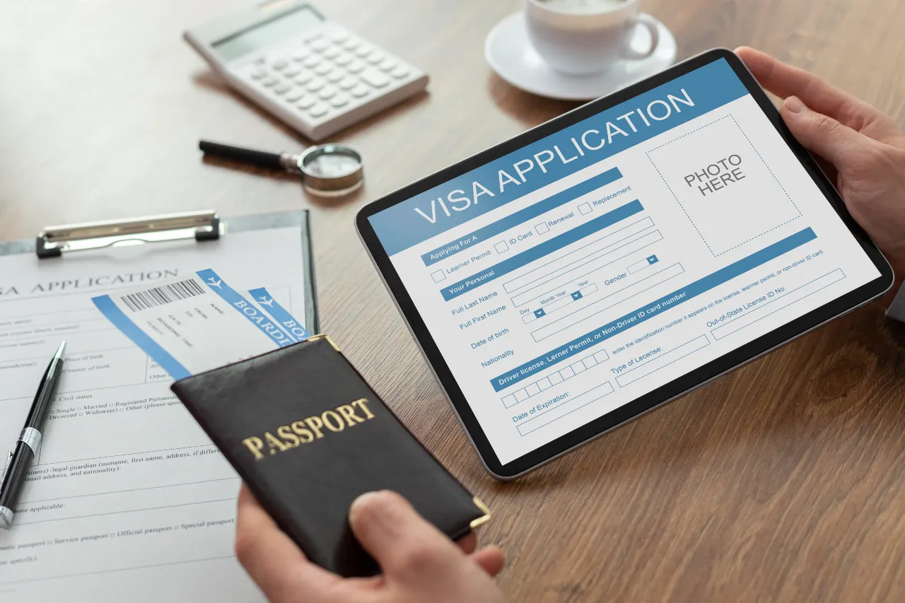 days visa extension UAE
