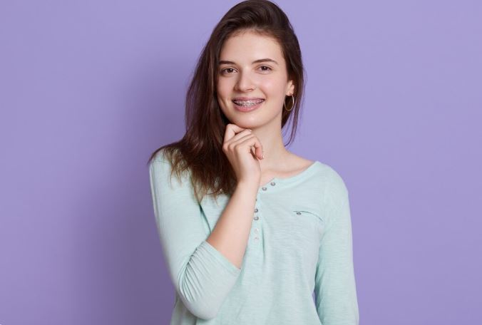 Invisalign is a Clear Way to Straighten Teeth Without Metal Braces