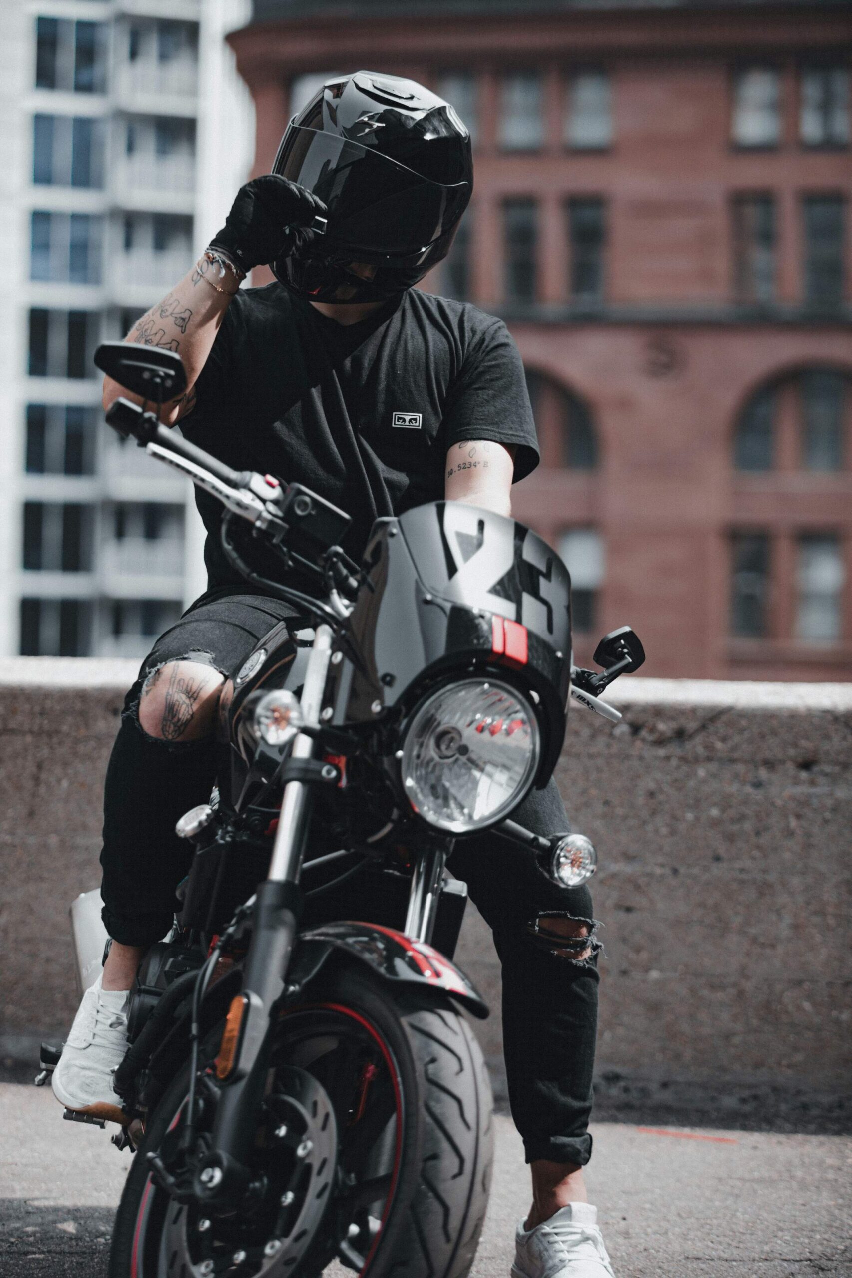 Gear Up or Give Up: The Untold Importance of a 6th Gear Motorcycle Jacket