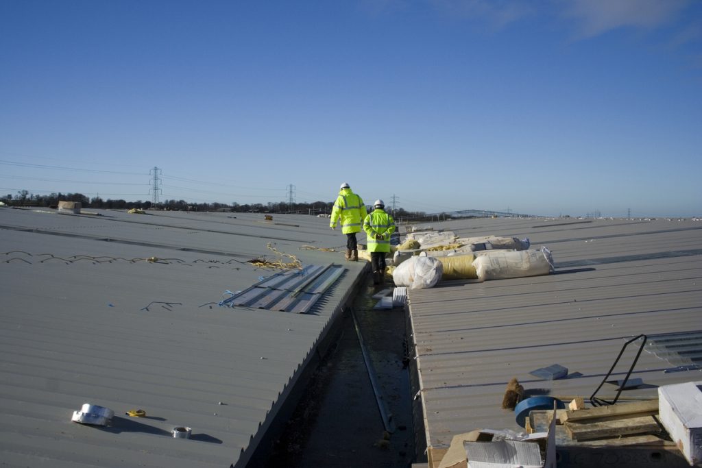 Industrial Roofing Widnes Specialists Delivering Robust Roofing Systems for Factories and Warehouses