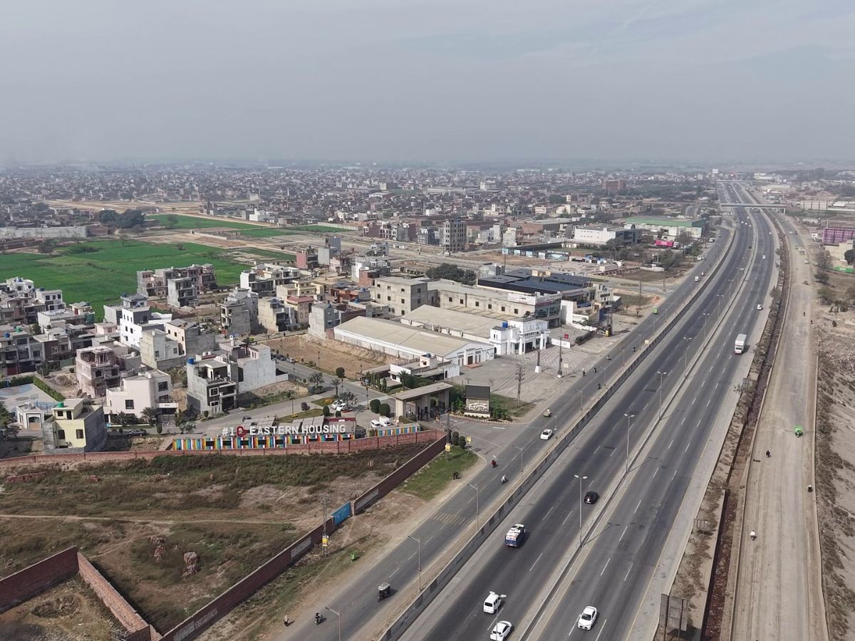 commercial property for sale in Lahore