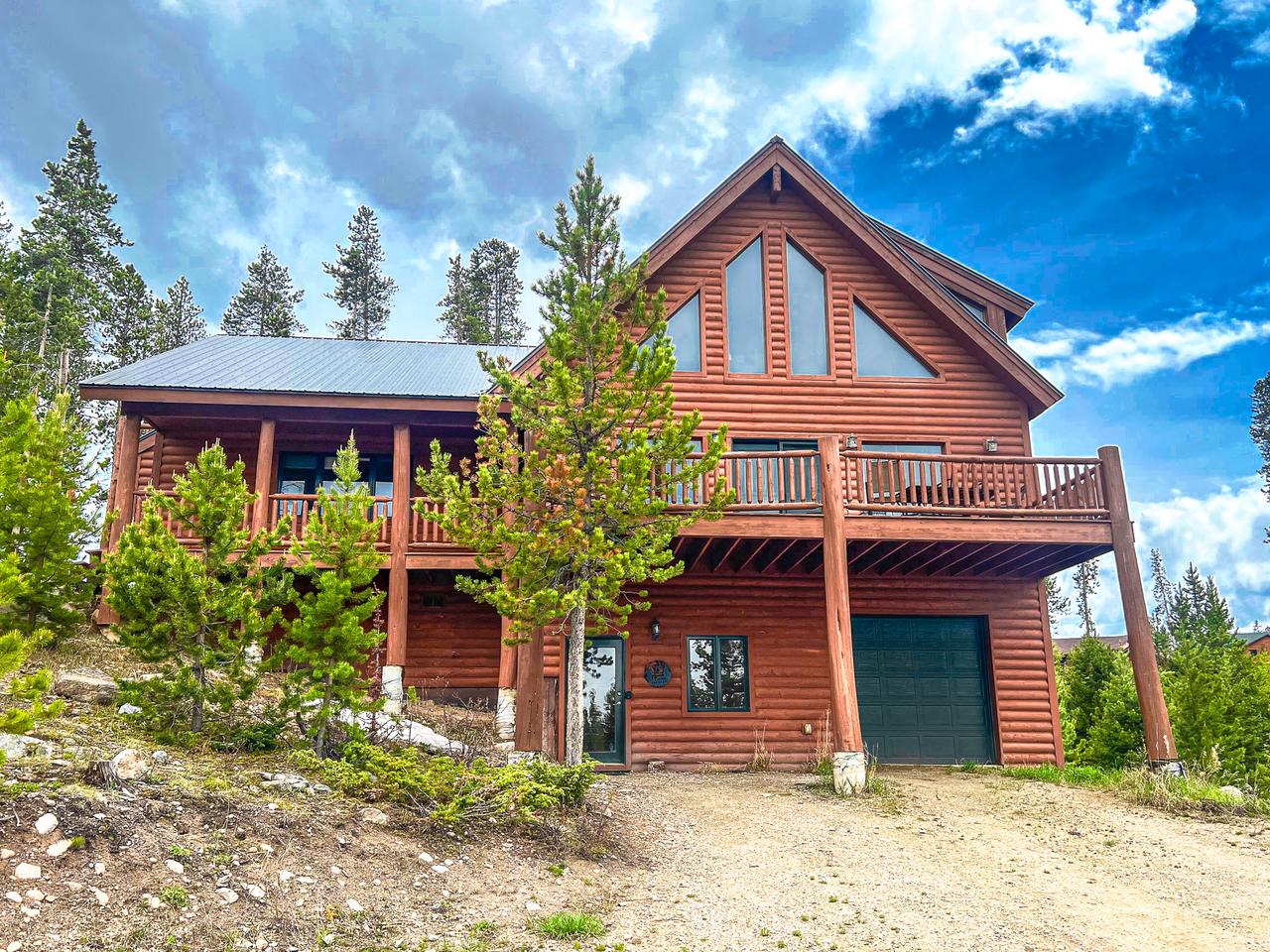 retreat house to rent