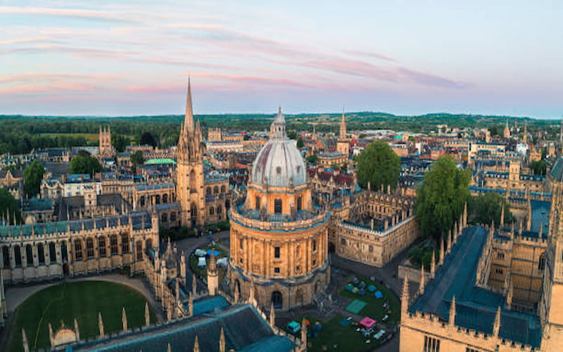 Top 10 instagrammable sights in UK