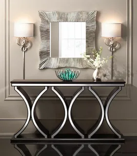 Luxury Mirrored Console Table – Chic and Functional