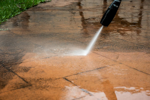 The Complete Guide to Residential Pressure Washing Services