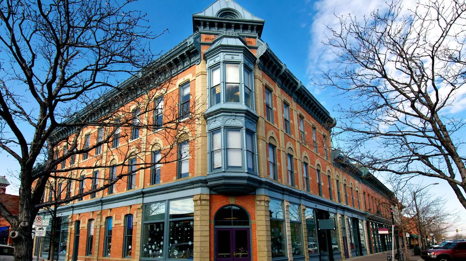 Top House Painting Fort Collins Services for Interior and Exterior