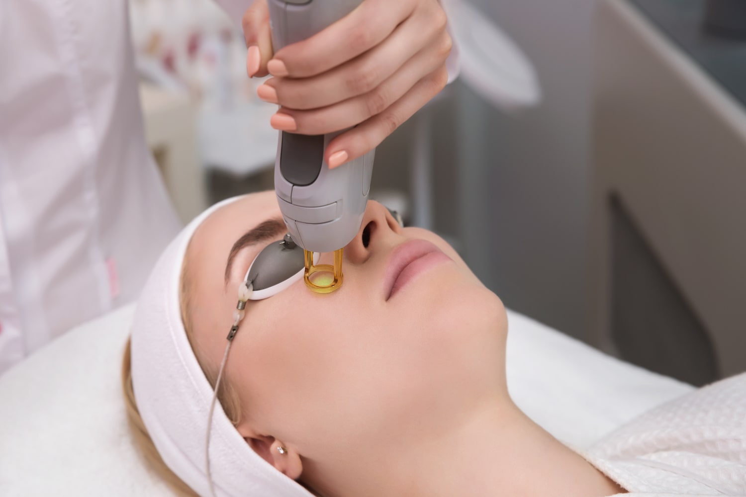 What is Fractional CO2 Skin Resurfacing?