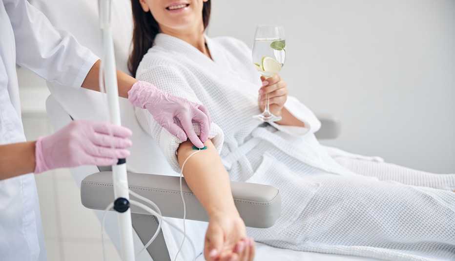 IV Drip in Dubai