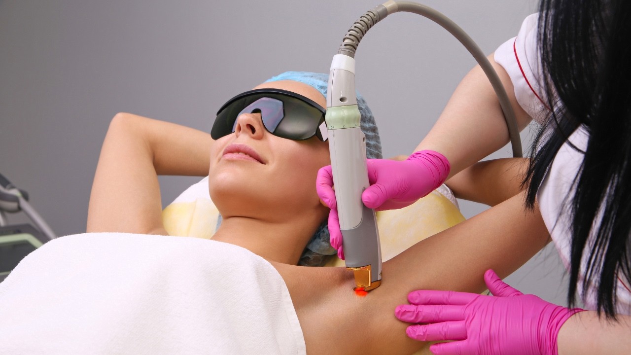 Does Laser Hair Removal Hurt? What to Expect from the Procedure