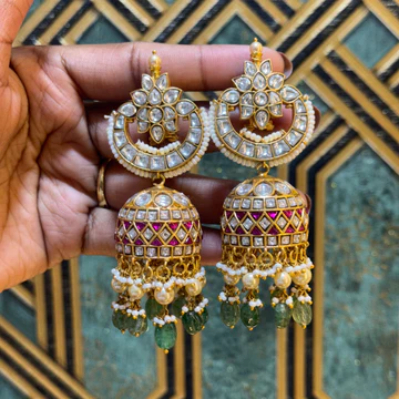 kundan jhumka