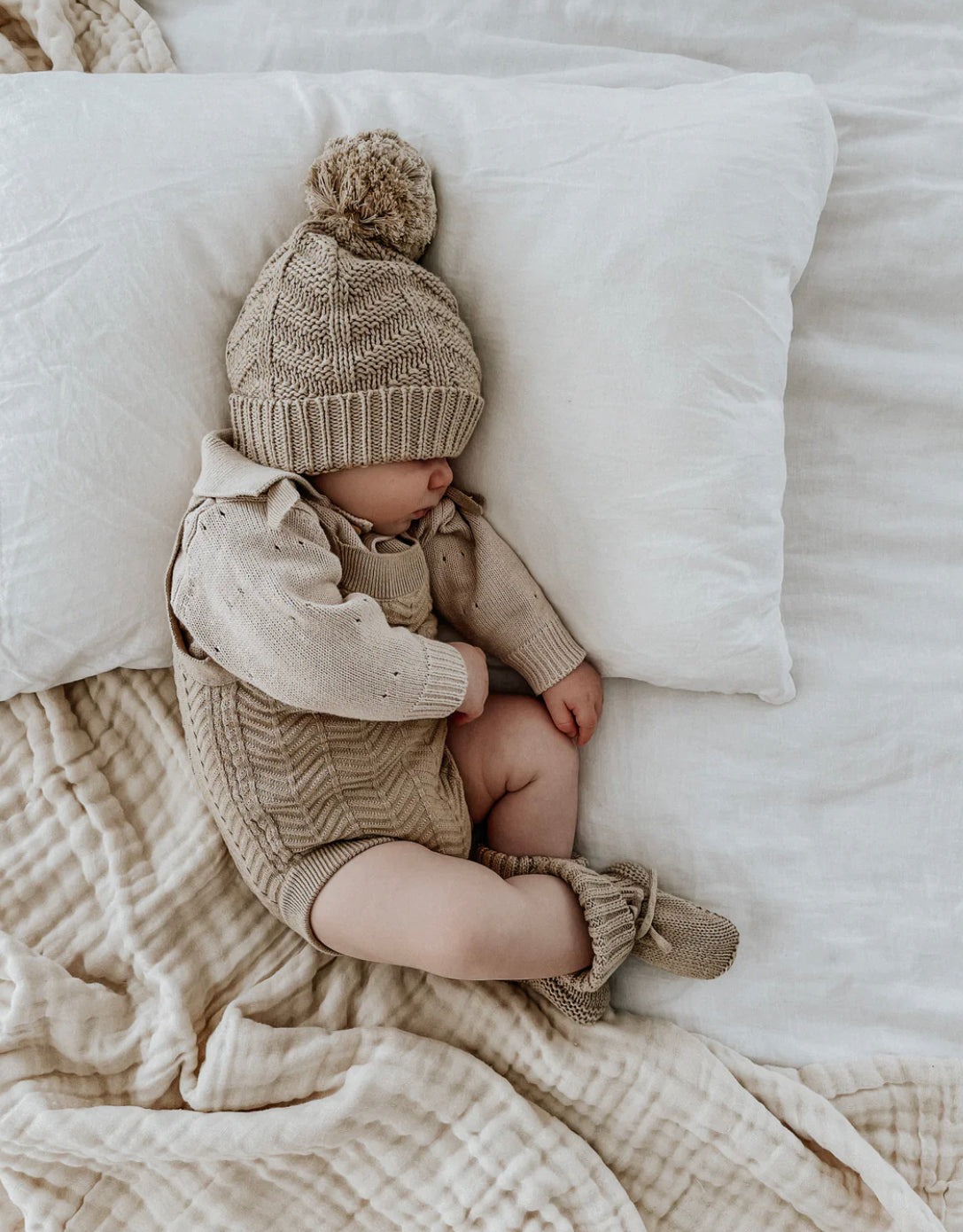 knitted newborn outfit