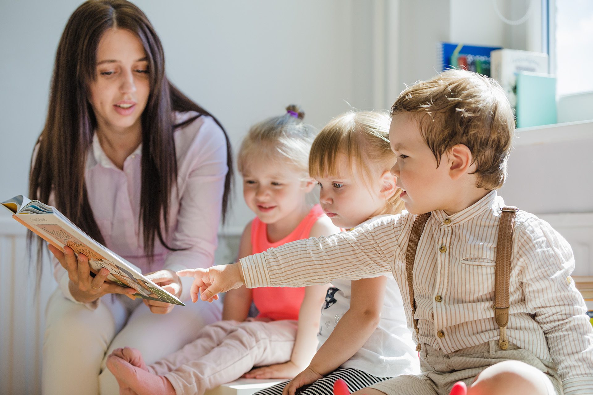 Early Childhood Education Assistant Diploma