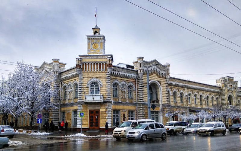 Best Time to Visit Moldova