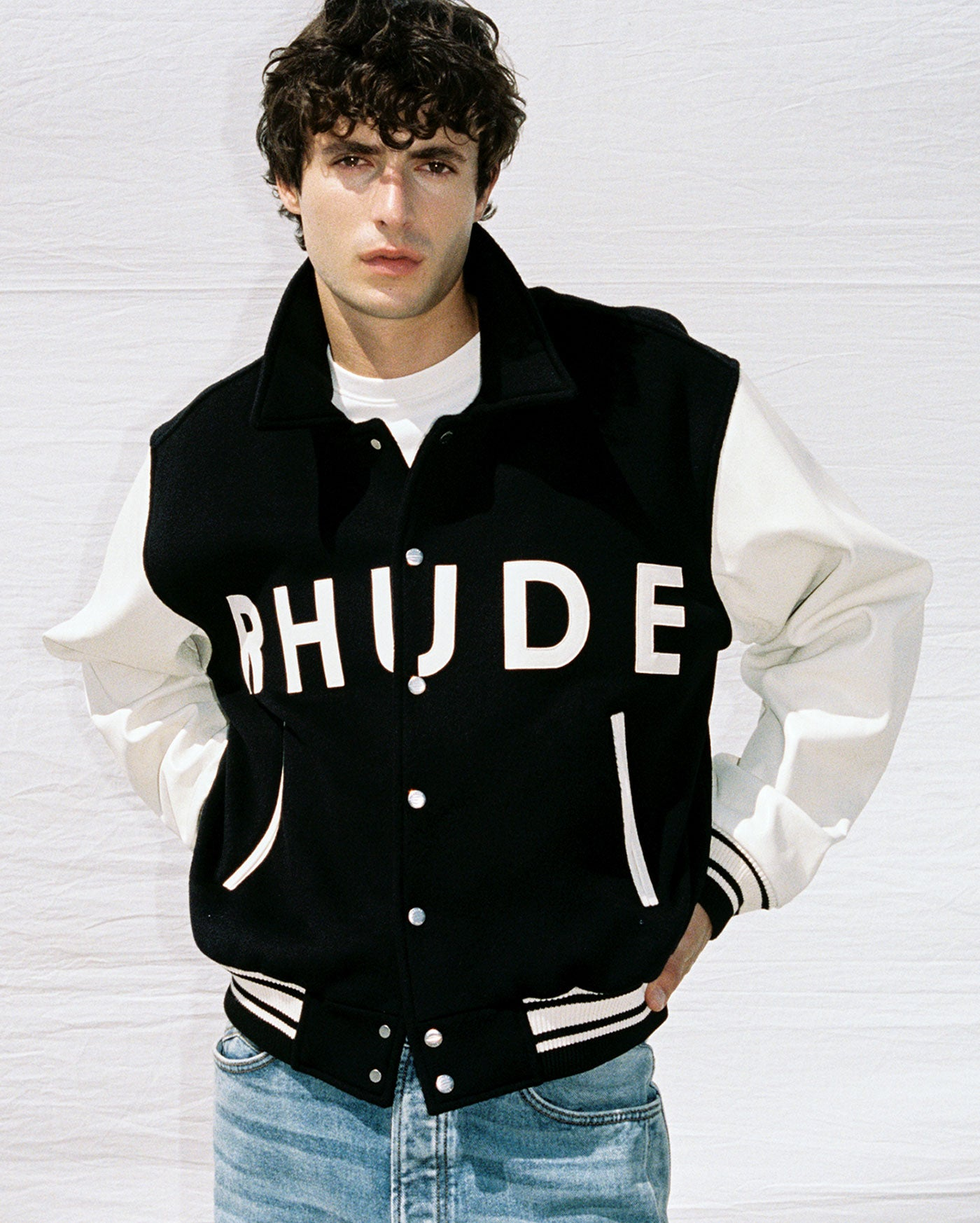 The Ultimate Guide to the Black Rhude Hoodie: Style, Shop Now