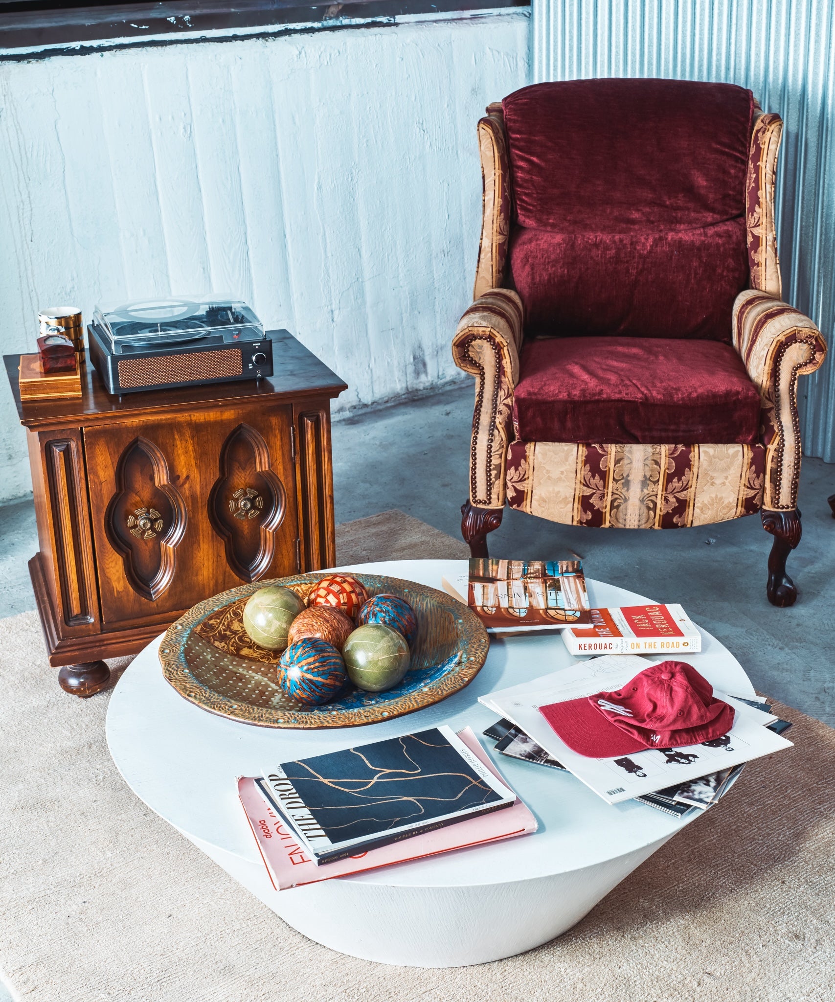 living room furniture accent pieces