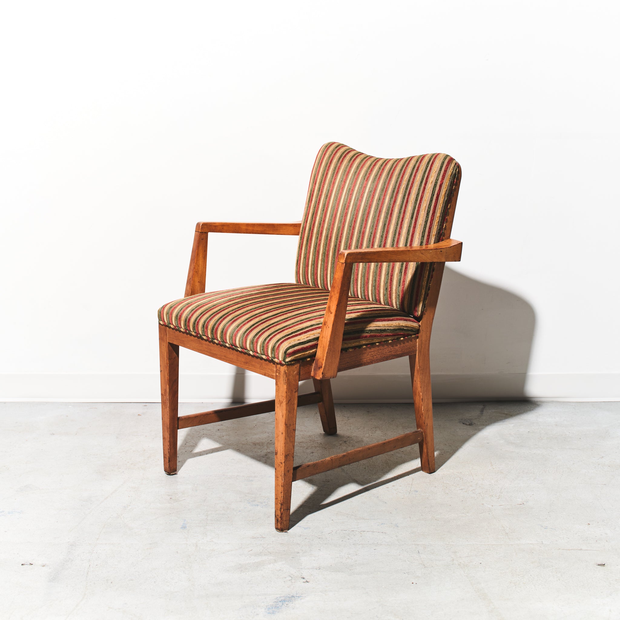 vintage leather armchairs for sale
