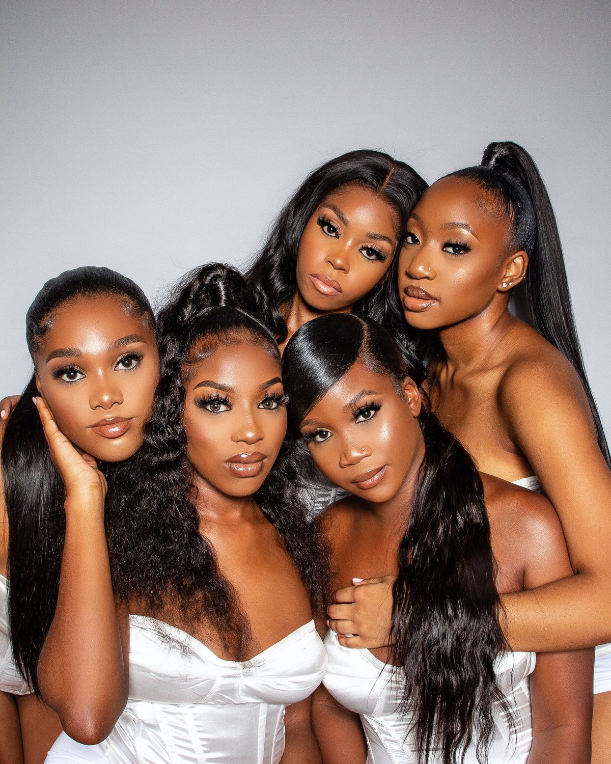 Celebrity-Inspired Looks: Transform with Affordable Lace Front Human Hair Wigs