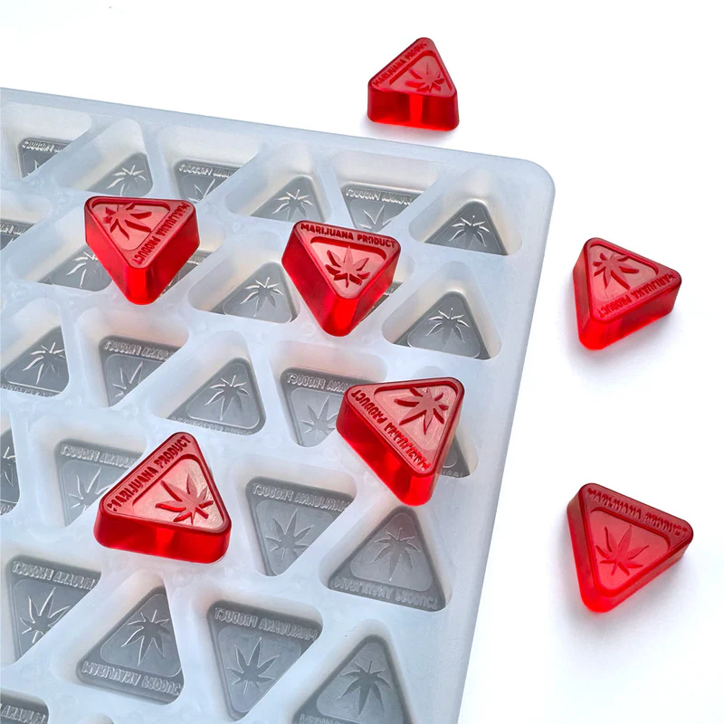 How Do You Use a Bear Gummy Mold at Home?
