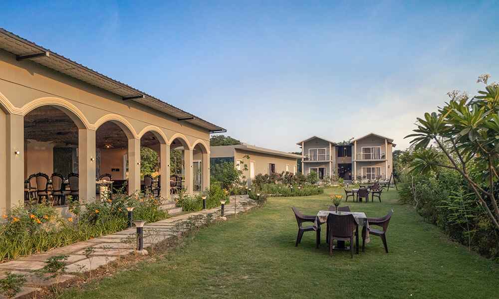 Luxury resorts in Jim Corbett