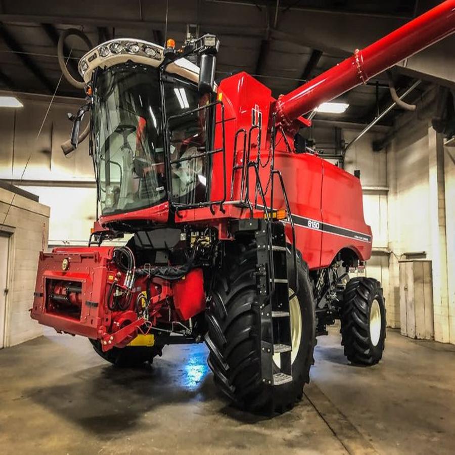 combine harvester machine​