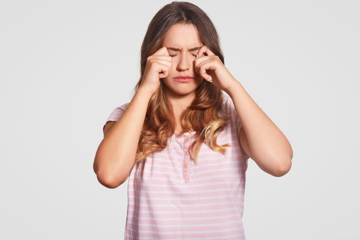 What Causes Dry Eyes and When to Seek Dry Eye Treatment in Etobicoke