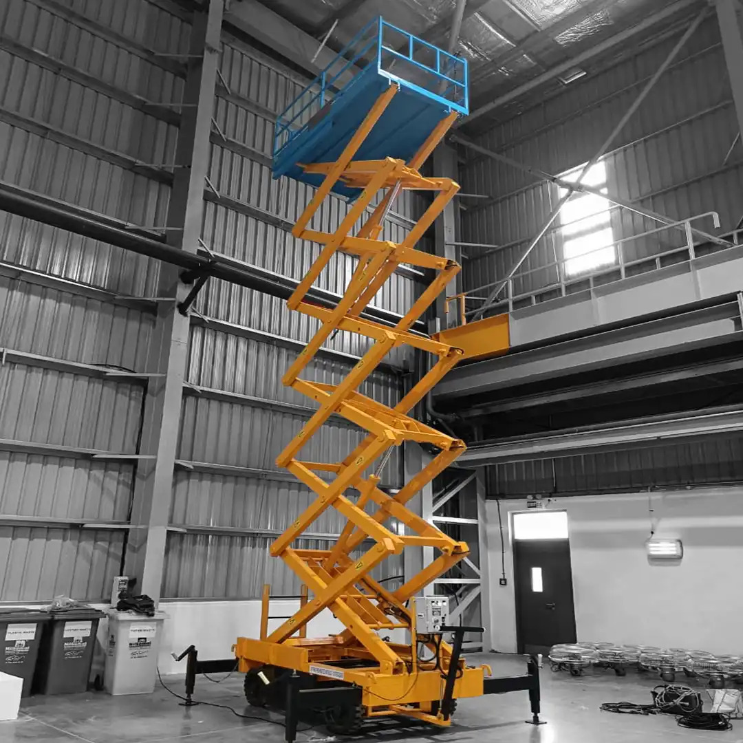 Electric scissor lift