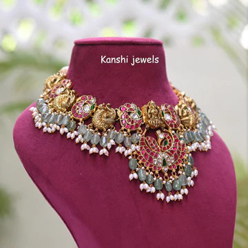 Kundan Necklace Set