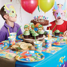 birthday party tableware