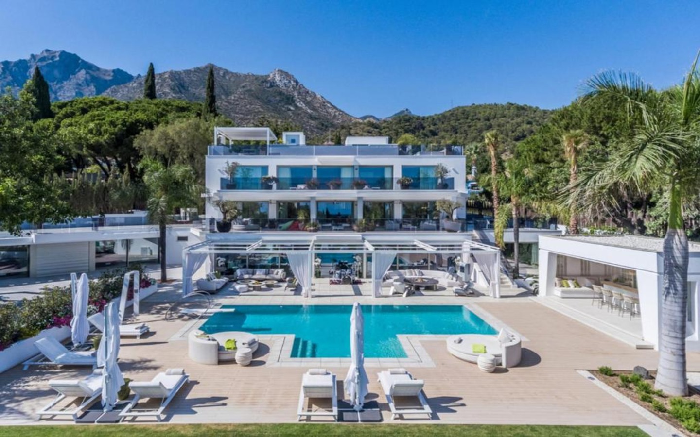 luxury rentals marbella